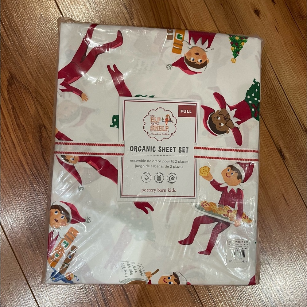 Pottery Barn Kids Elf on a Shelf Sheet Set